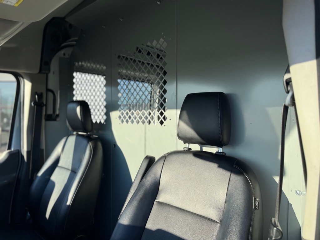 Ford Transit 250 Van Med. Roof w/Sliding Pass. 130-in. WB 2020