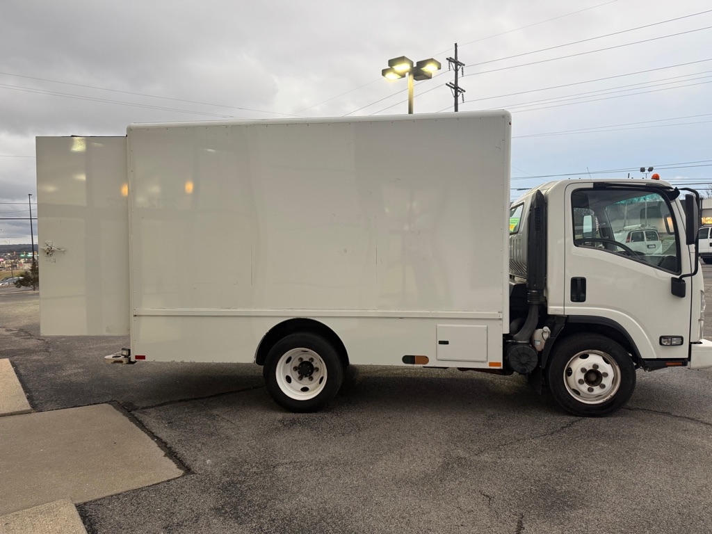 Isuzu NPR HD  2019