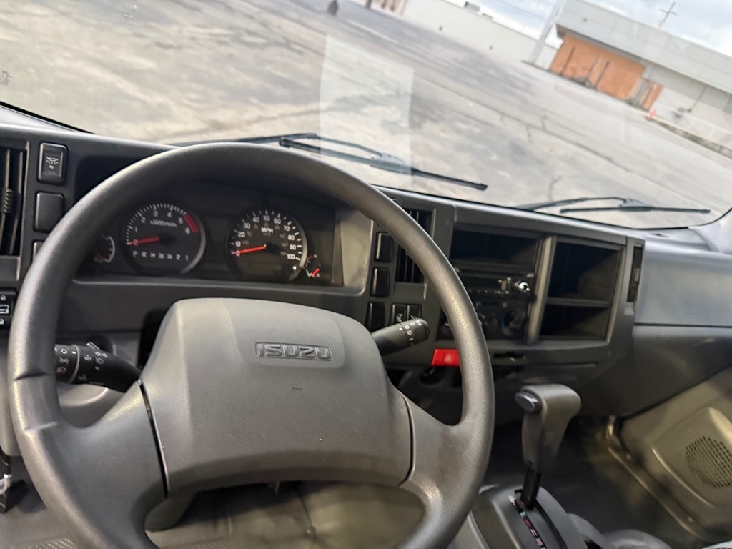 Isuzu NPR HD  2019