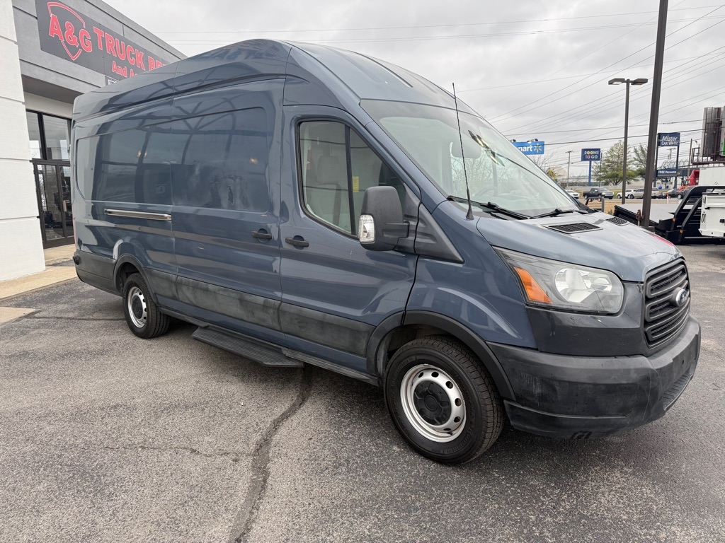 Ford Transit 250 Van High Roof w/Sliding Pass. 148-in. WB EL 2019