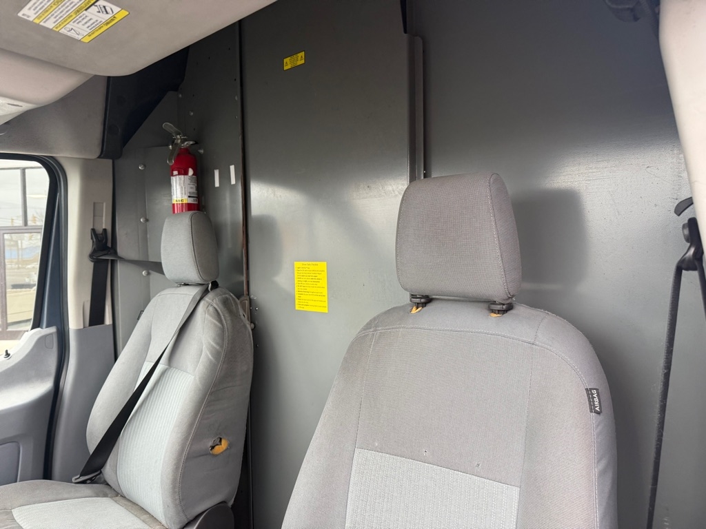 Ford Transit 250 Van High Roof w/Sliding Pass. 148-in. WB EL 2019