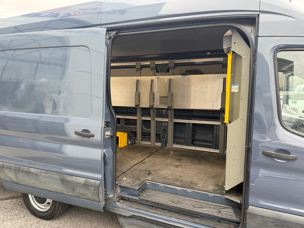 Ford Transit 250 Van High Roof w/Sliding Pass. 148-in. WB EL 2019