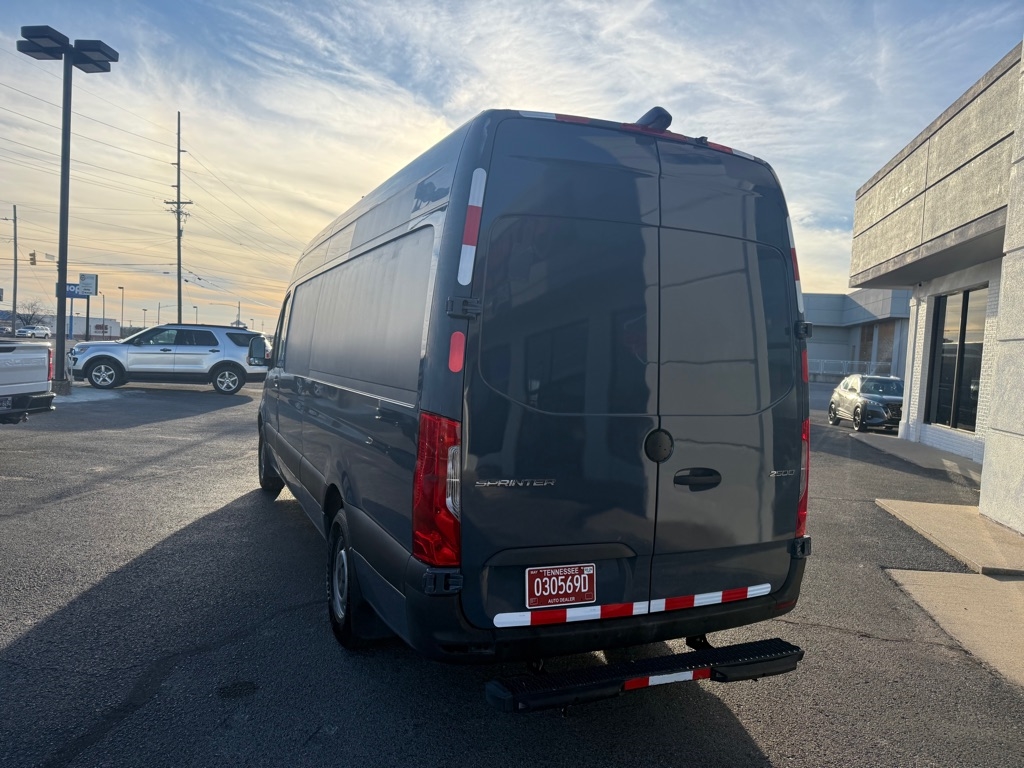 Mercedes-Benz Sprinter 3500 Wagon High Roof 170-in. WB 2019