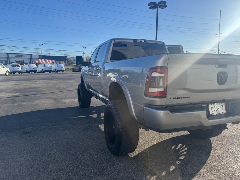 RAM 2500 Limited Crew Cab SWB 4WD 2024