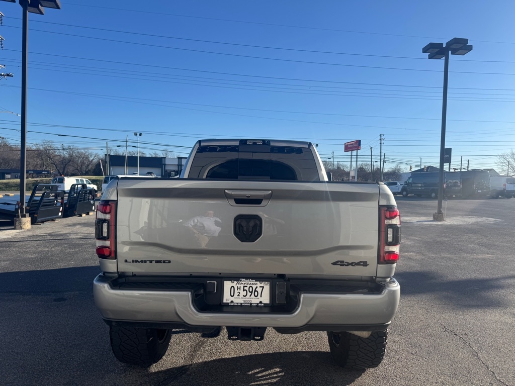 RAM 2500 Limited Crew Cab SWB 4WD 2024