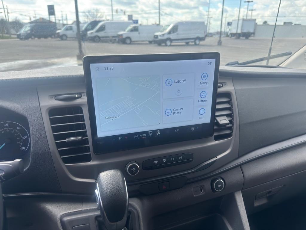 Ford Transit 350 Wagon Low Roof XL w/Sliding Pass. 148-in. WB 2022