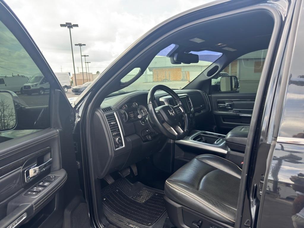 RAM 1500 Longhorn Crew Cab SWB 4WD 2016