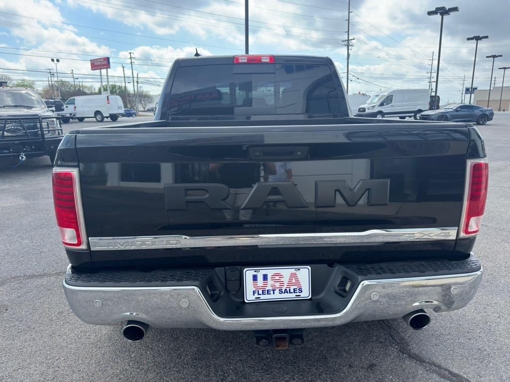 RAM 1500 Longhorn Crew Cab SWB 4WD 2016