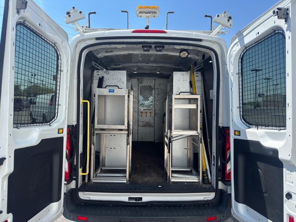 Ford Transit 250 Van Med. Roof w/Sliding Pass. 148-in. WB 2016