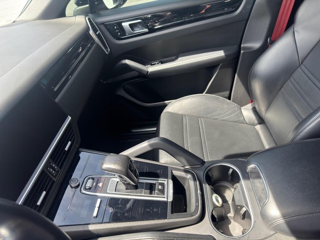 Porsche Cayenne Coupe 2021