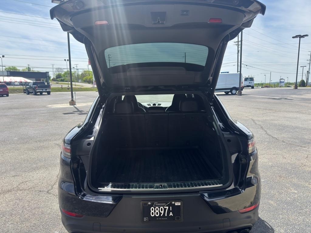 Porsche Cayenne Coupe 2021