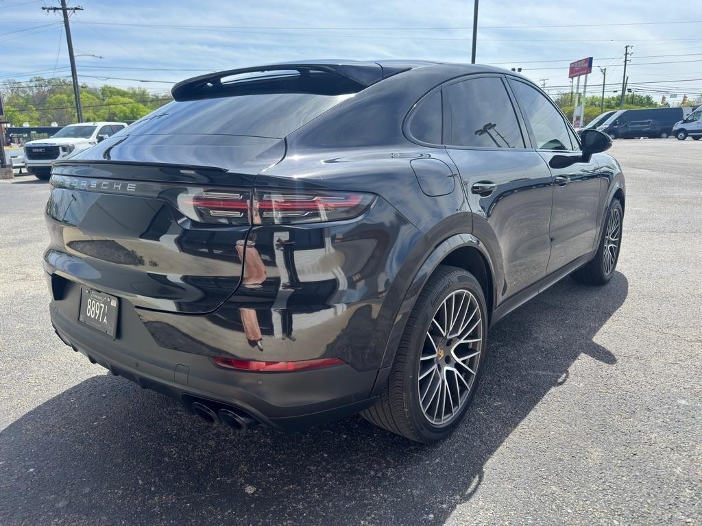 Porsche Cayenne Coupe 2021