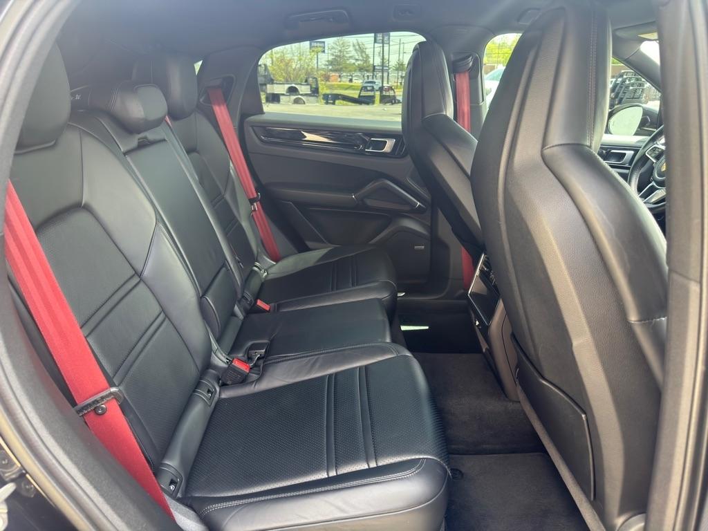 Porsche Cayenne Coupe 2021