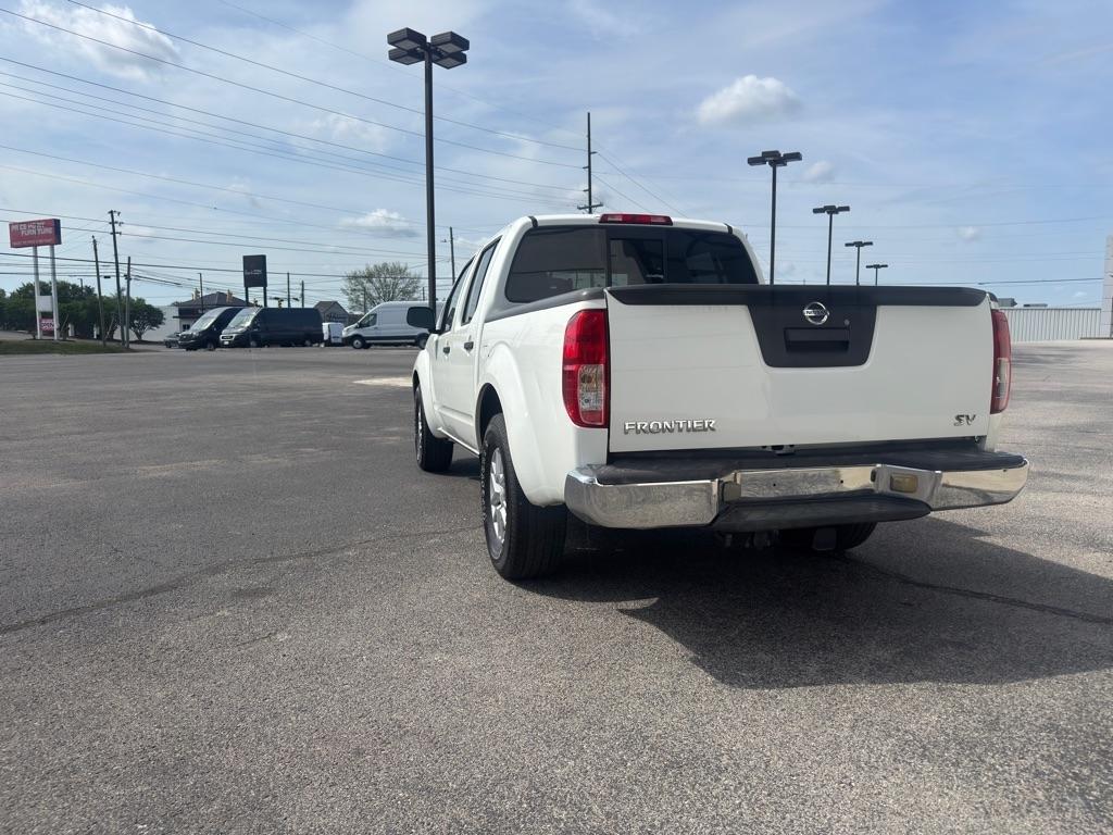 Nissan Frontier S Crew Cab 5AT 2WD 2016