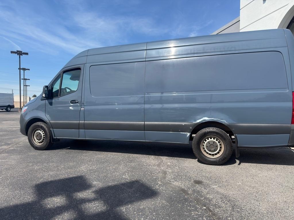 Mercedes-Benz Sprinter 2500 170-in. WB 2021