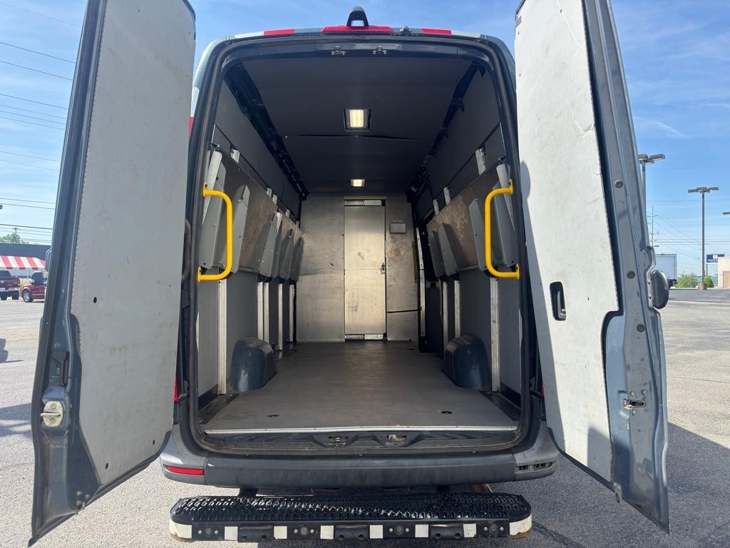 Mercedes-Benz Sprinter 2500 170-in. WB 2021