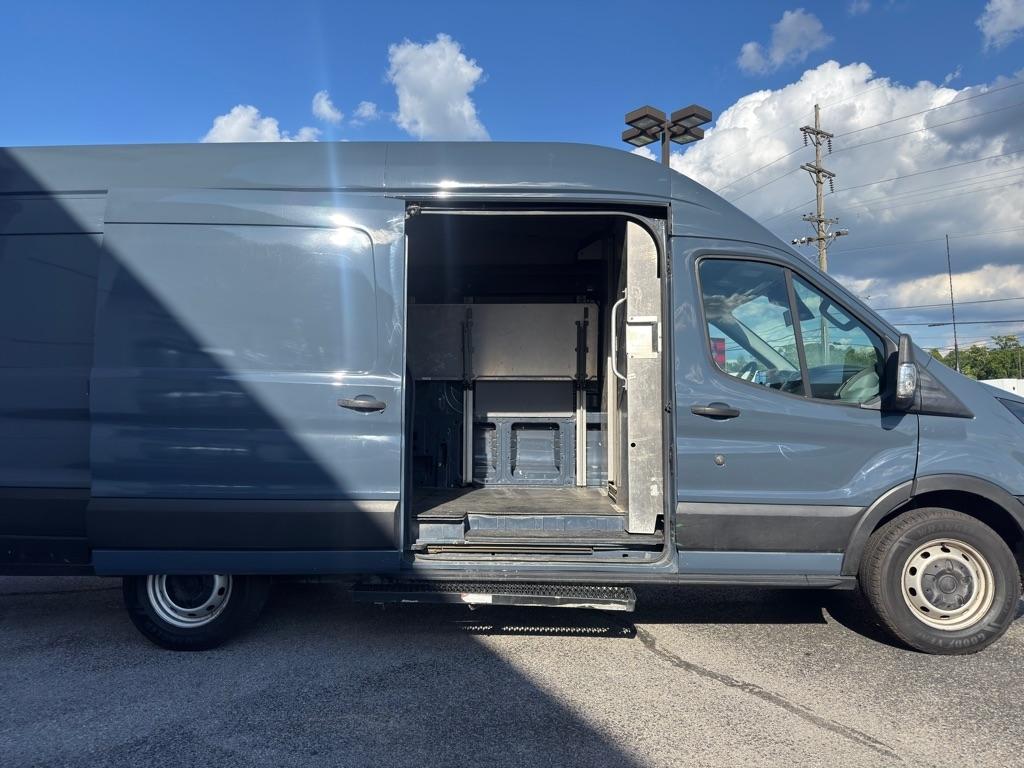 Ford Transit 250 Van High Roof w/Sliding Pass. 148-in. WB EL 2019
