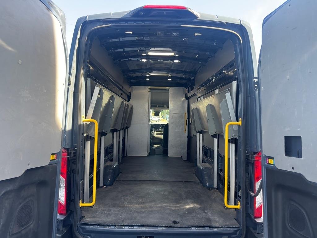 Ford Transit 250 Van High Roof w/Sliding Pass. 148-in. WB EL 2020