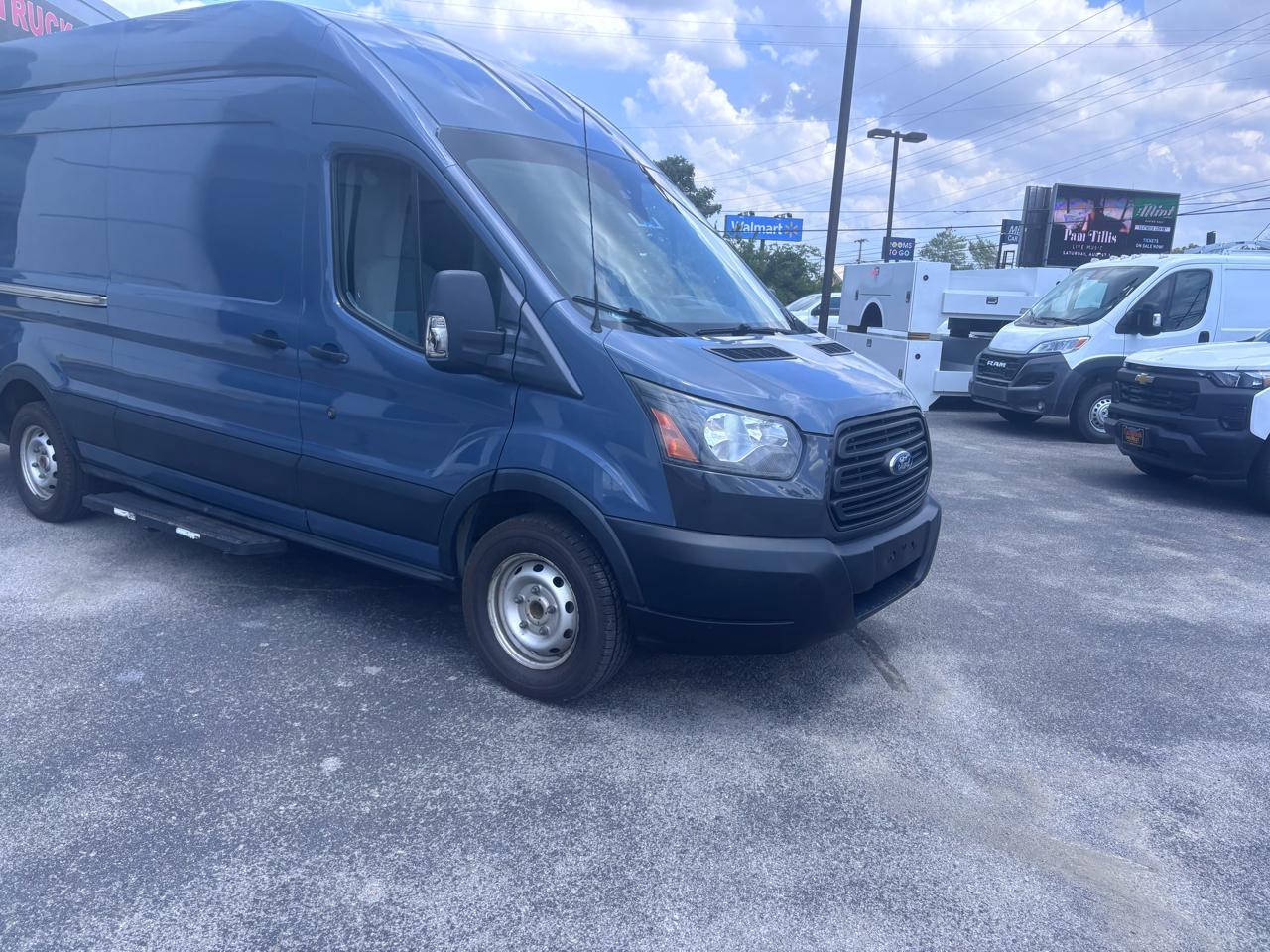 Ford Transit 250 Van High Roof w/Sliding Pass. 148-in. WB EL 2019