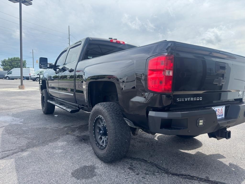 Chevrolet Silverado 2500HD LTZ Crew Cab Long Box 4WD 2019