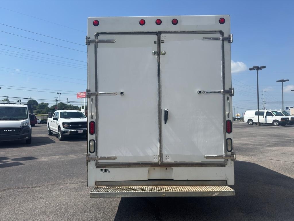Ford Econoline E-350 Super Duty 2017