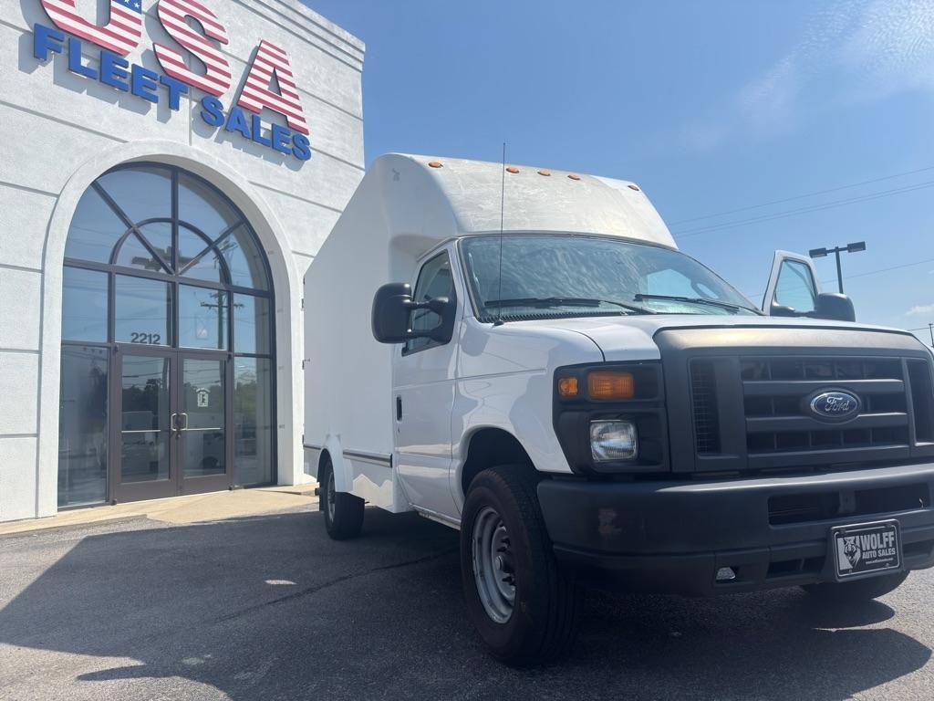 Ford Econoline E-350 Super Duty 2017