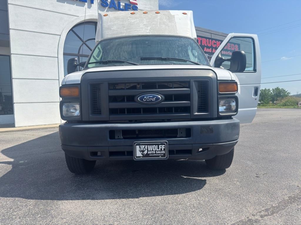 Ford Econoline E-350 Super Duty 2017