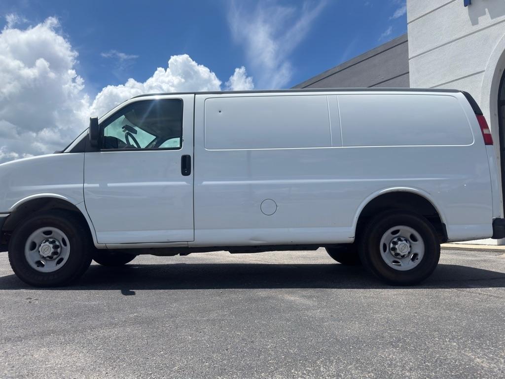 Chevrolet Express 2500 Cargo 2012