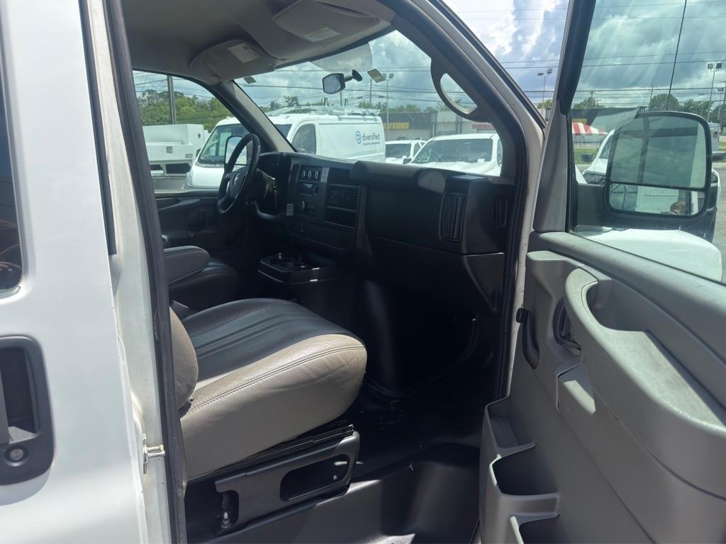Chevrolet Express 2500 Cargo 2012