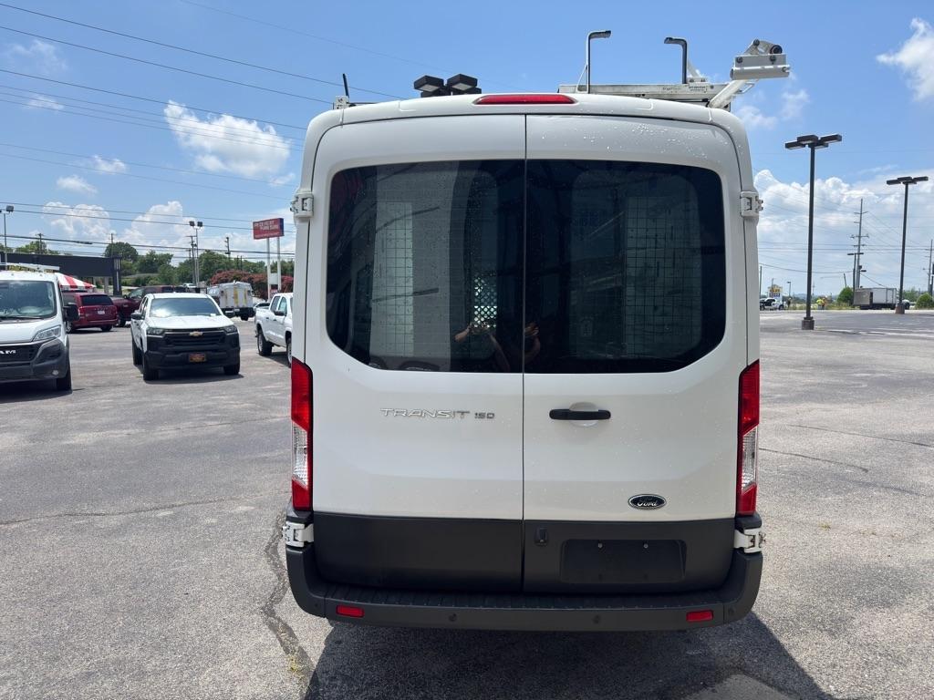 Ford Transit 150 Van Med. Roof w/Sliding Pass. 130-in. WB 2017