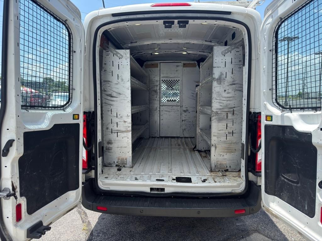 Ford Transit 150 Van Med. Roof w/Sliding Pass. 130-in. WB 2017