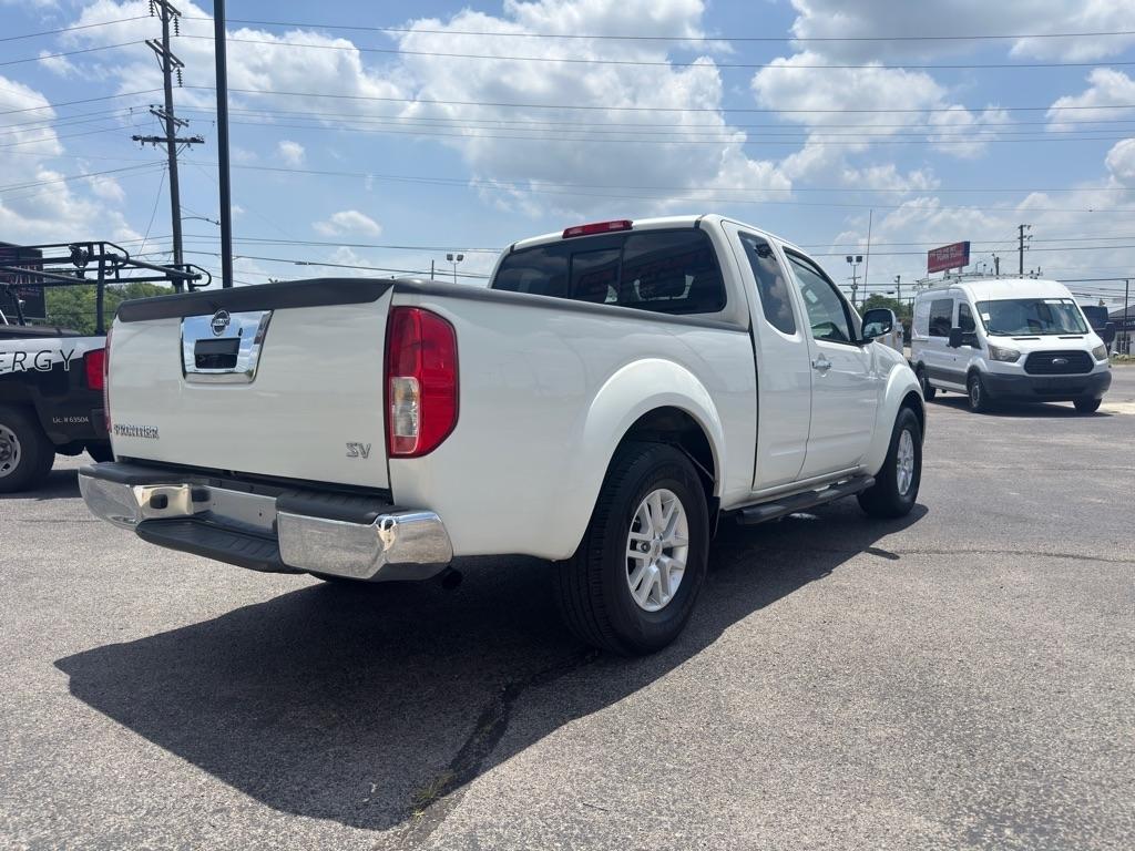 Nissan Frontier SV King Cab I4 5MT 2WD 2018