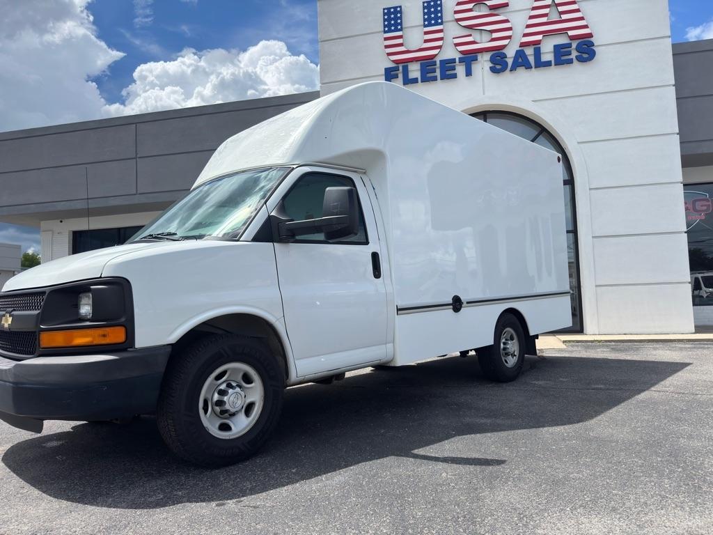 Chevrolet Express G3500 139" 2015