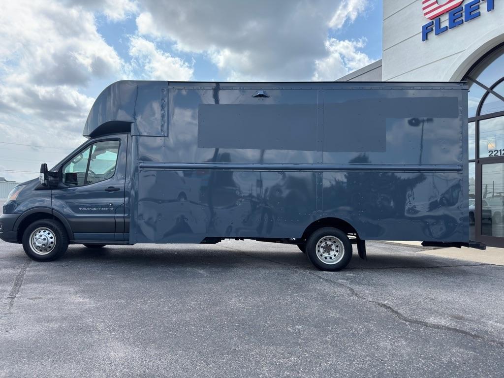 Ford Transit T-350 HD DRW 2022