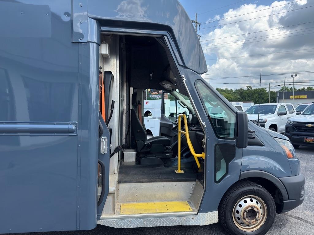 Ford Transit T-350 HD DRW 2022