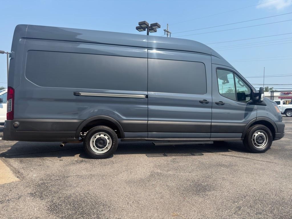 Ford Transit 250 Van High Roof w/Sliding Pass. 148-in. WB EL 2021