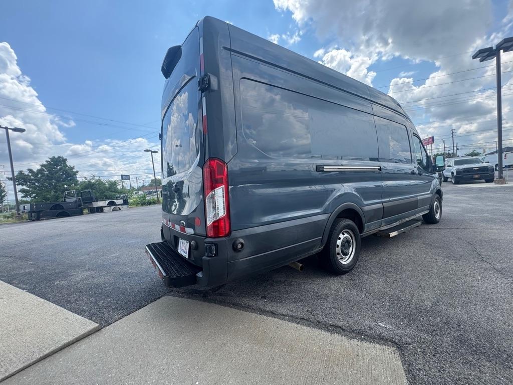 Ford Transit 250 Van High Roof w/Sliding Pass. 148-in. WB EL 2020