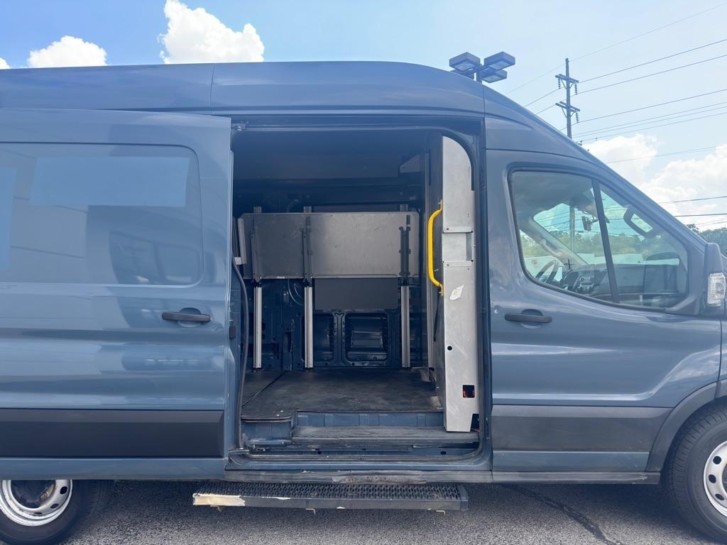 Ford Transit 250 Van High Roof w/Sliding Pass. 148-in. WB EL 2020