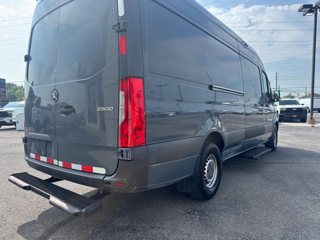Mercedes-Benz Sprinter 3500 Wagon High Roof 170-in. WB 2019