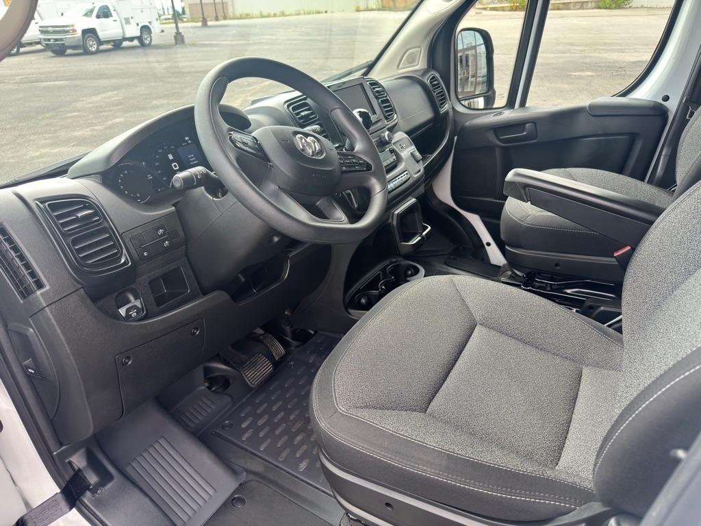 RAM Promaster 2500 Low Roof 2025