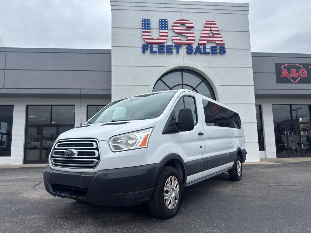 2016 Ford Transit 350 Wagon Low Roof XLT 60/40 Pass. 148-in. WB