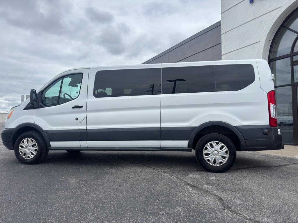 Ford Transit 350 Wagon Low Roof XLT 60/40 Pass. 148-in. WB 2016