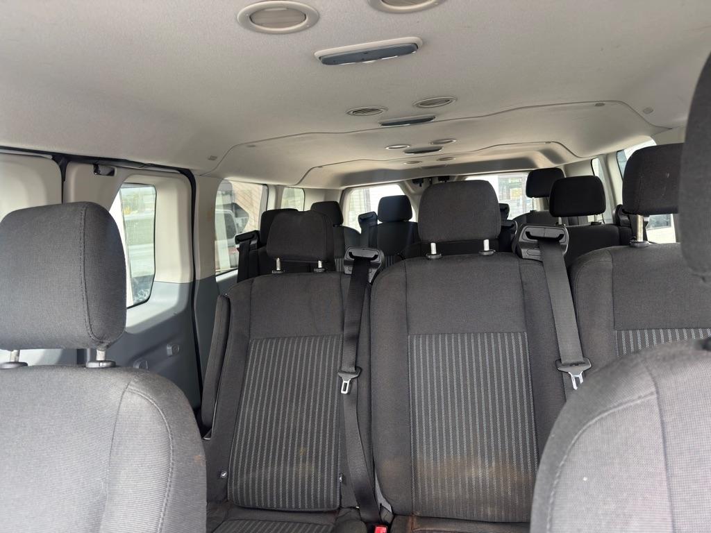 Ford Transit 350 Wagon Low Roof XLT 60/40 Pass. 148-in. WB 2016
