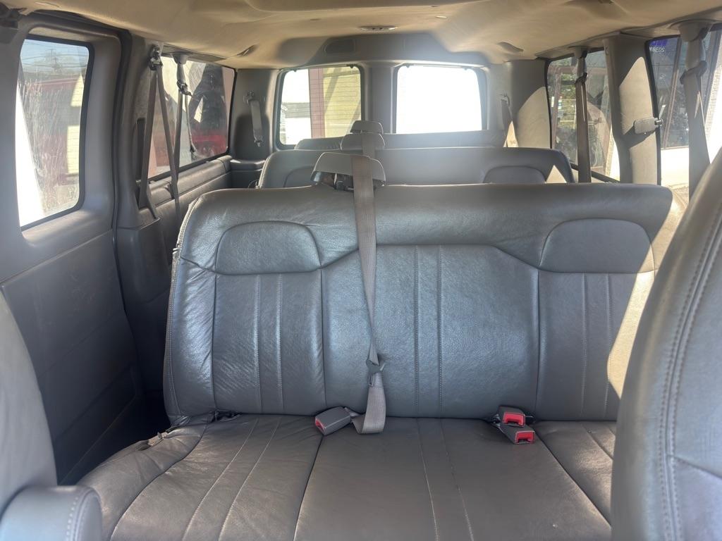 Chevrolet Express LS 2500 2014