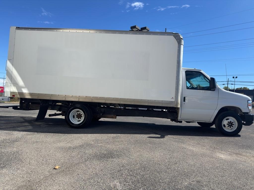 Ford Econoline E350 2019