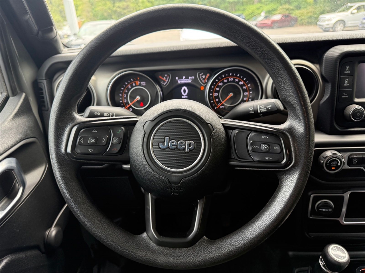 Jeep Gladiator Sport S 2021