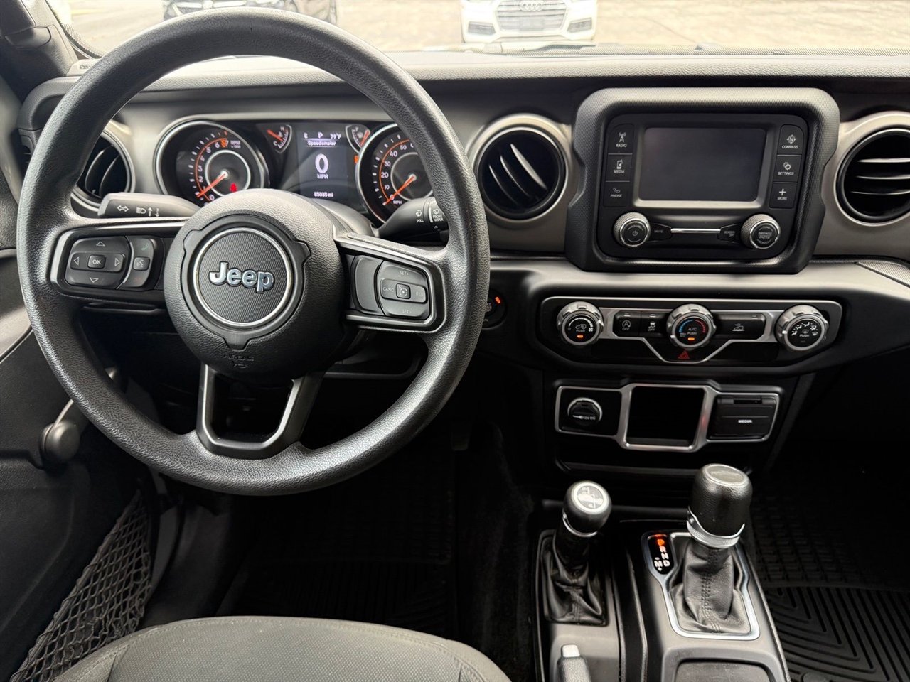 Jeep Gladiator Sport S 2021