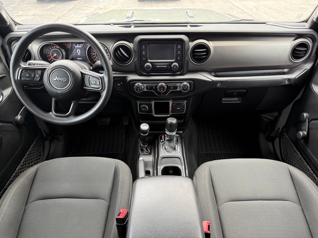 Jeep Gladiator Sport S 2021