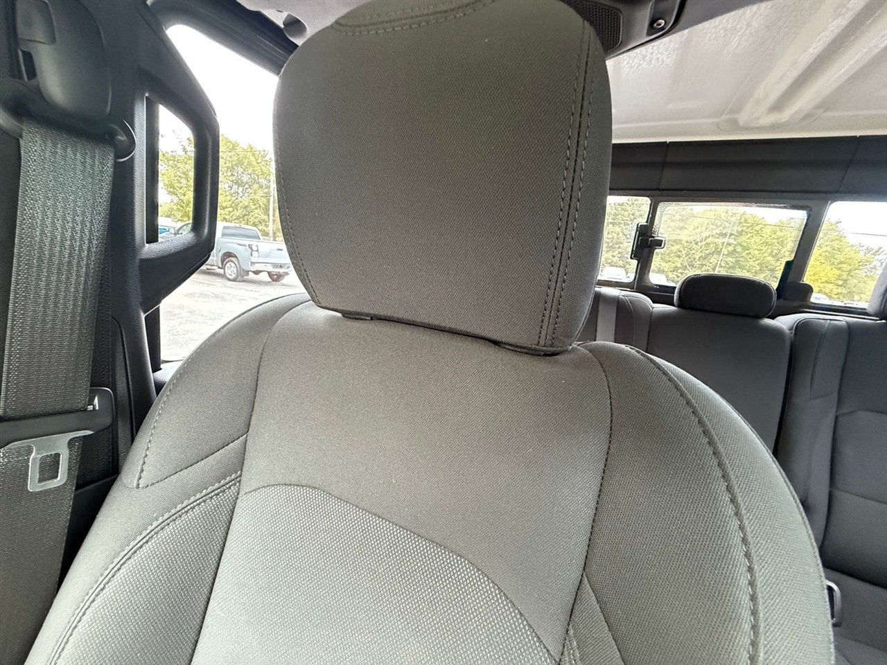 Jeep Gladiator Sport S 2021