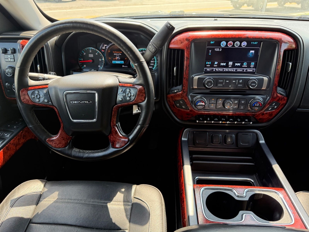 GMC Sierra 1500 Denali Crew Cab Long Box 4WD 2017